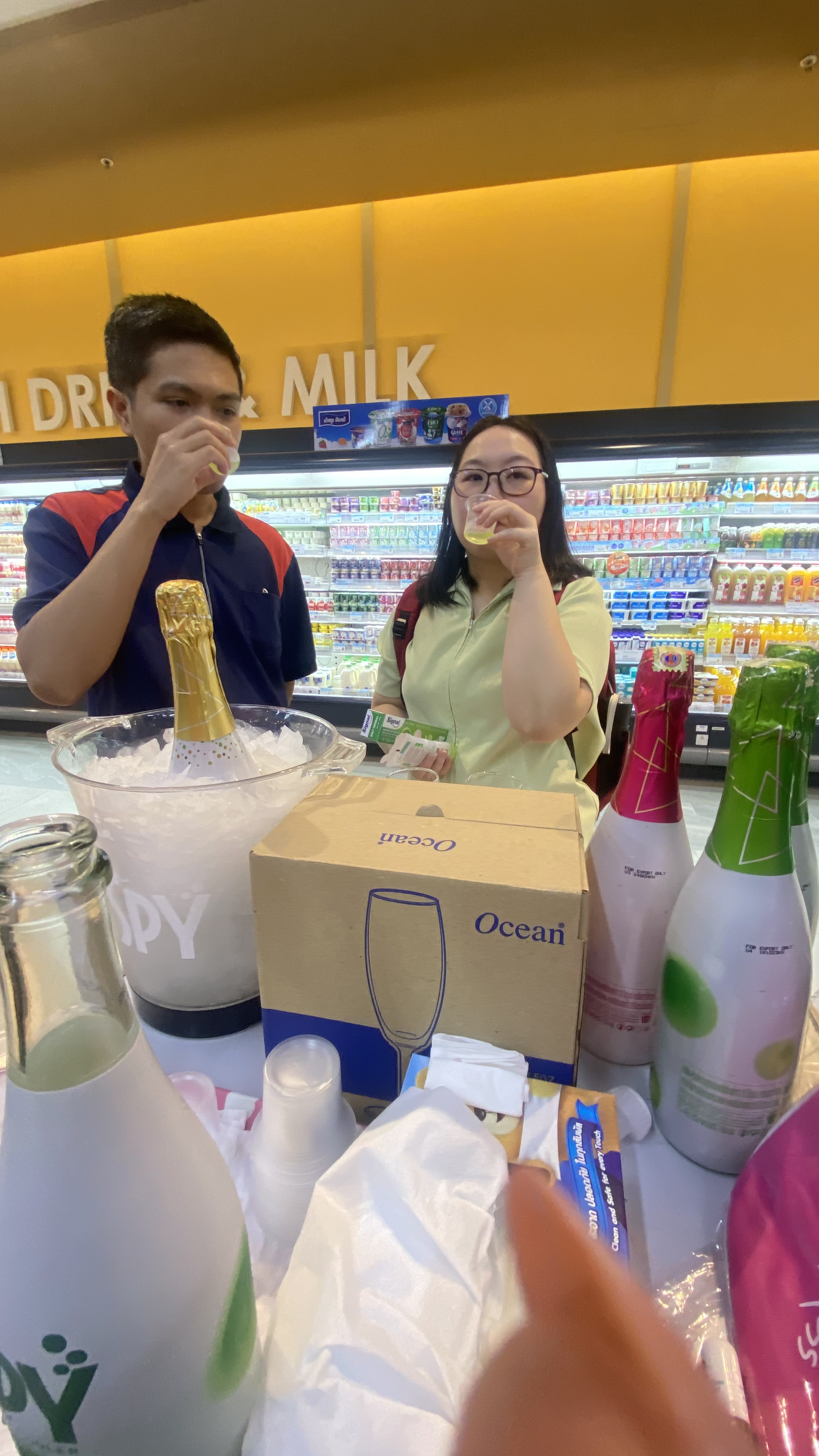 SPY Sparkle Fruit Revolutionizing FMCG Distribution with Da Houg Heng 25th December at Makro Cambodia - Image 11